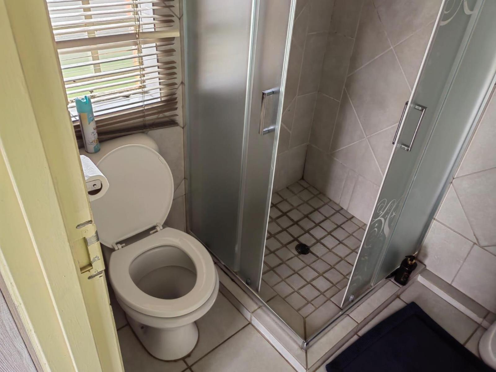 Sibahlenomhlambi Guesthouse Springs  Quarto foto