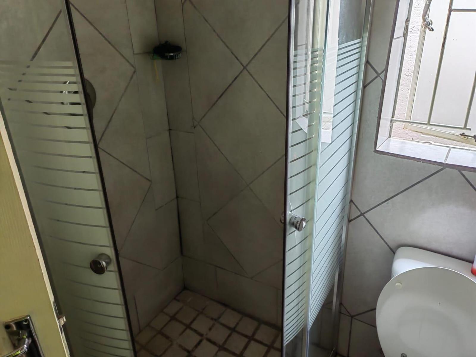 Sibahlenomhlambi Guesthouse Springs  Quarto foto